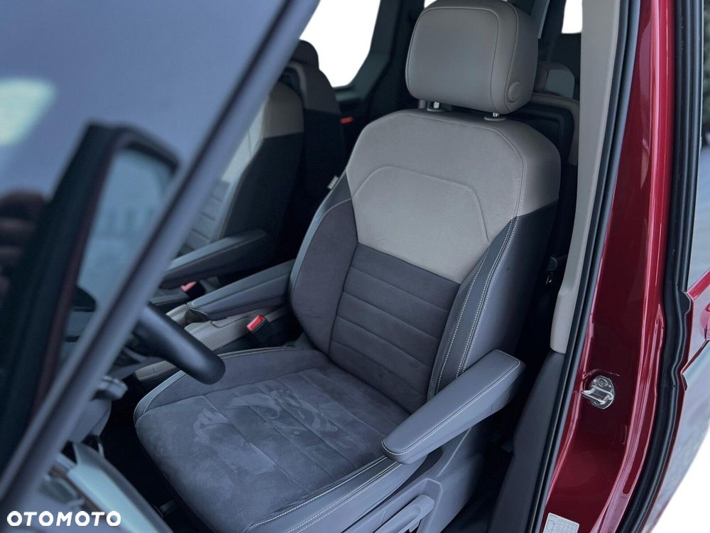 Volkswagen Multivan 2.0 TDI L2 Style DSG - 17