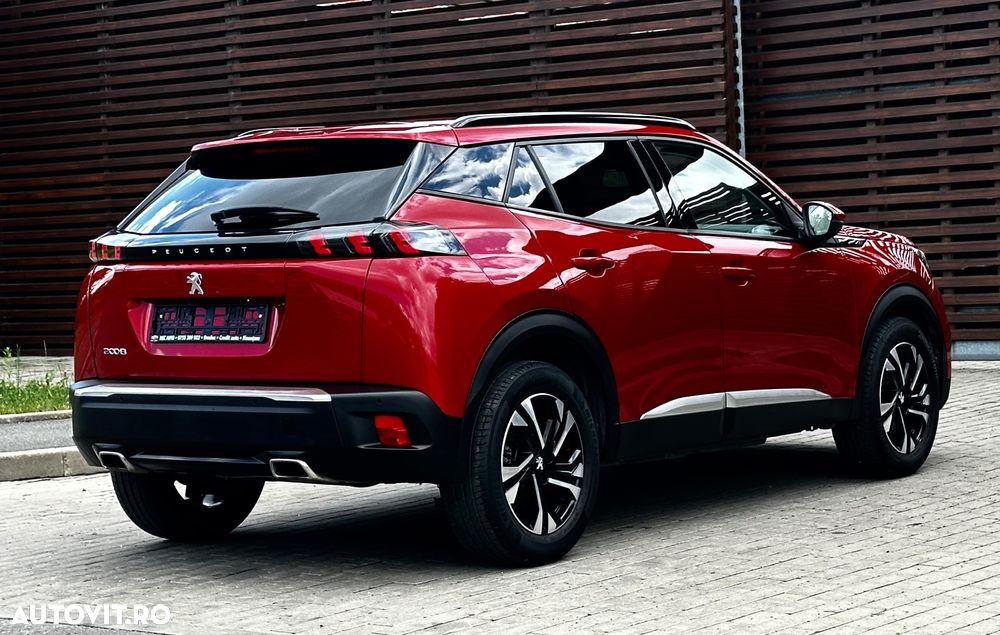 Peugeot 2008 PureTech 130 EAT8 Allure Pack - 10
