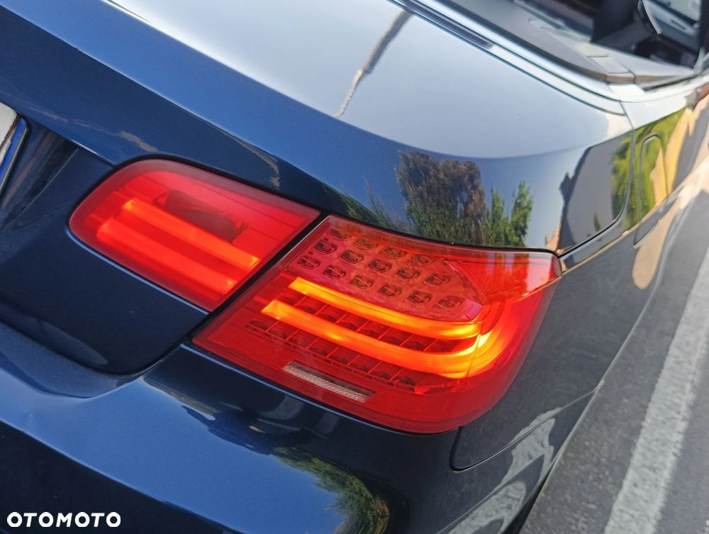 BMW Seria 3 320d Efficient Dynamic Edition Luxury Line - 24