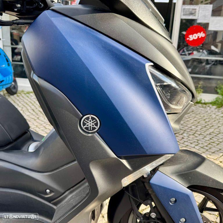 Yamaha X-Max 300 - 11