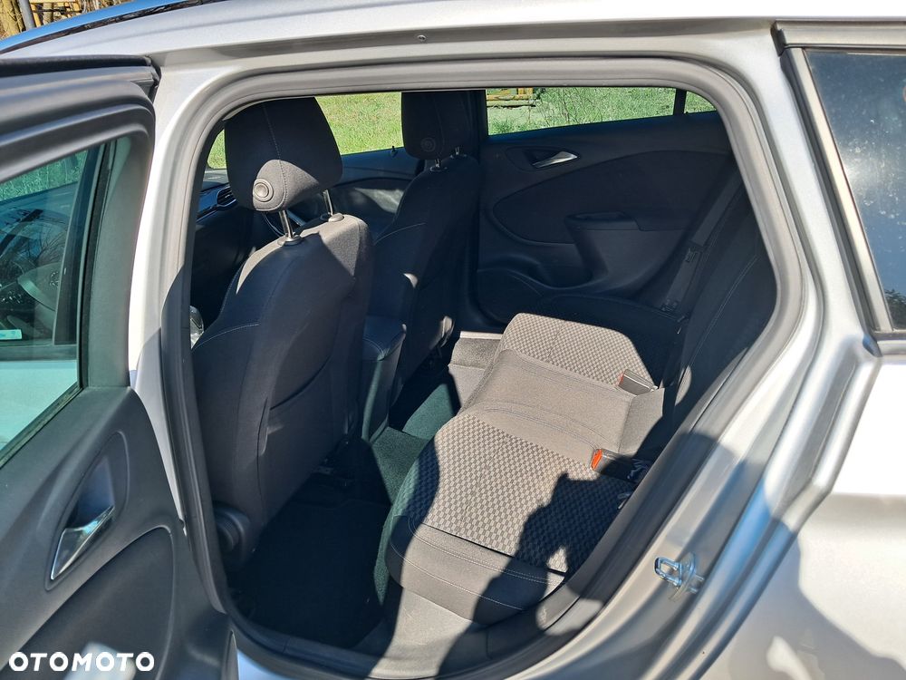 Opel Astra - 23