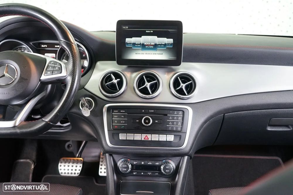 Mercedes-Benz CLA 180 d Shooting Brake AMG Line Aut. - 31