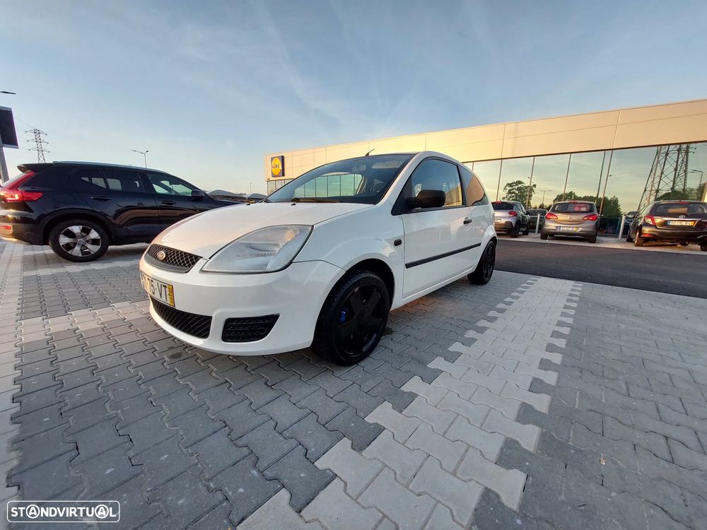 Ford Fiesta - 1