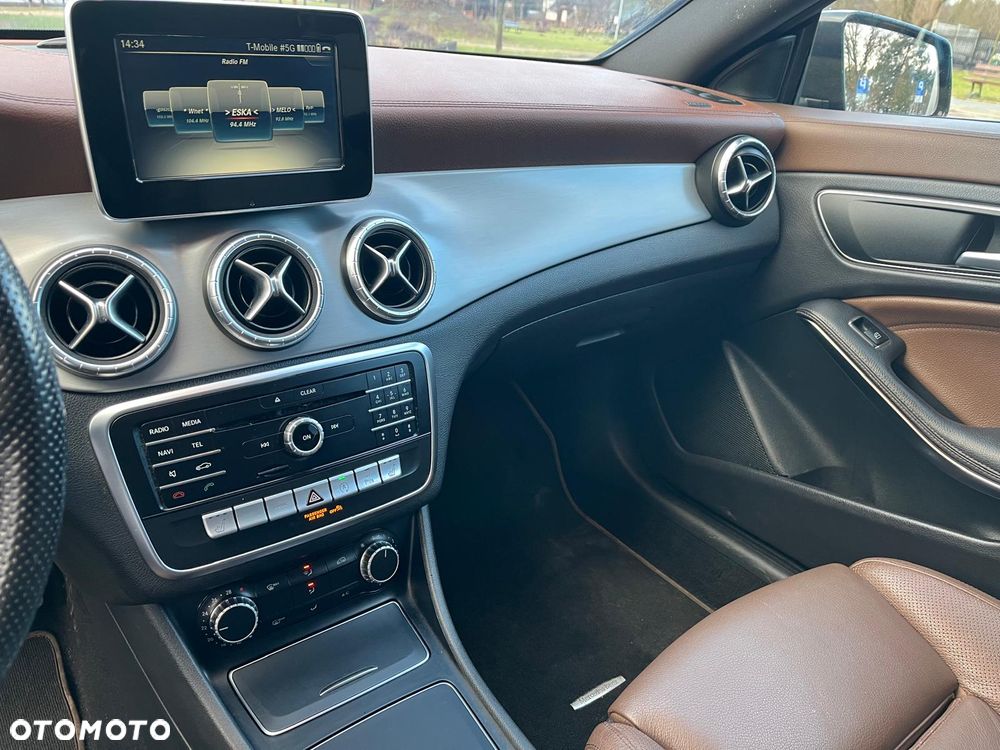 Mercedes-Benz CLA 200 d 7G-DCT AMG Line - 15