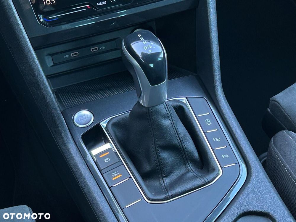 Volkswagen Tiguan 1.5 TSI EVO Life DSG - 24