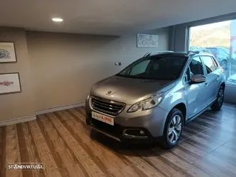 Peugeot 2008 - 8