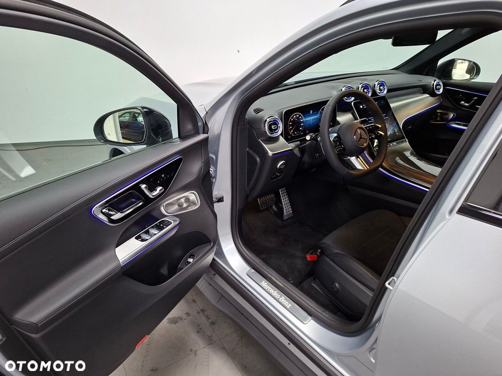 Mercedes-Benz GLC - 9