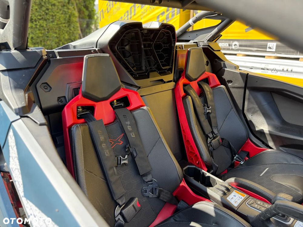 Can-Am Maverick - 16