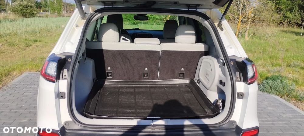 Jeep Cherokee 3.2 V6 Active Drive I Limited - 23