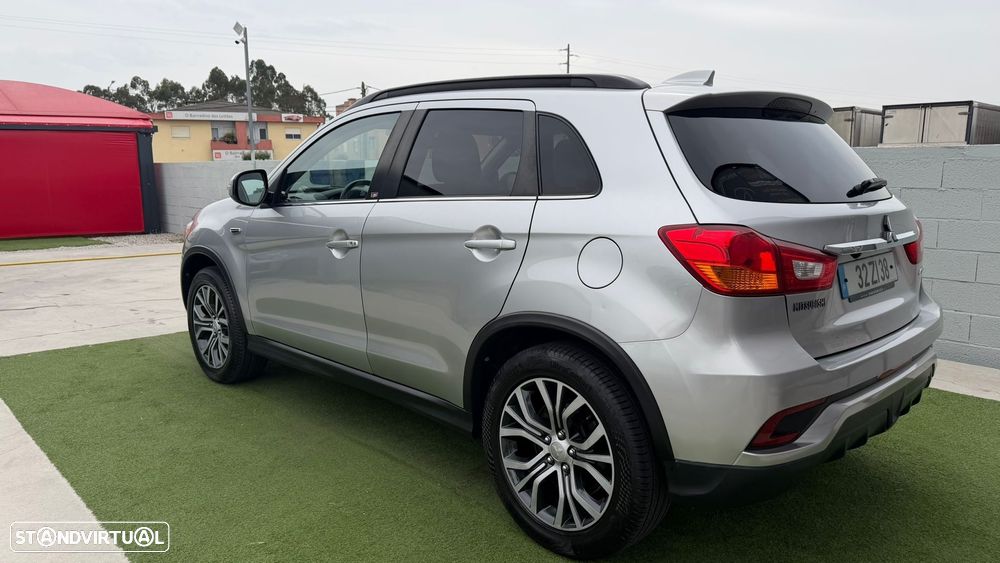 Mitsubishi ASX 1.6 MIVEC Intense - 12