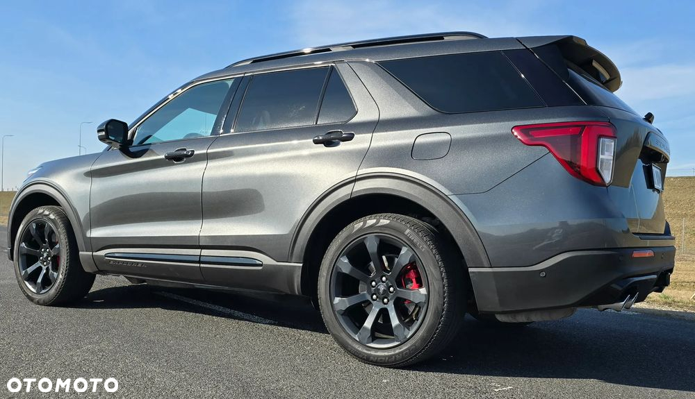 Ford Explorer - 13