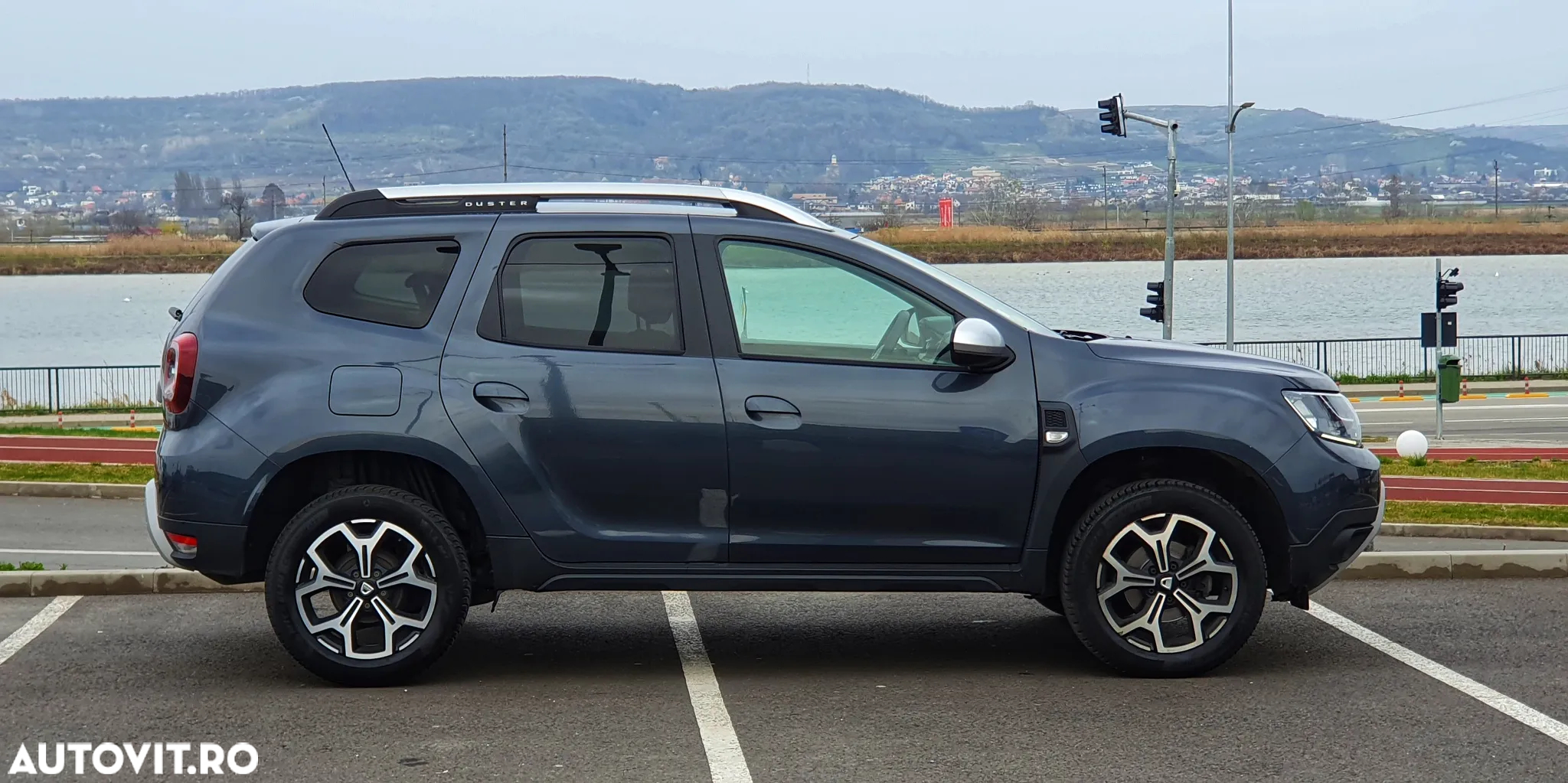 Dacia Duster 1.5 Blue dCi Prestige - 11