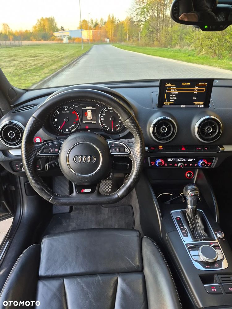 Audi A3 Sportback 2.0 TDI (clean diesel) S tronic S line Sportpaket - 13