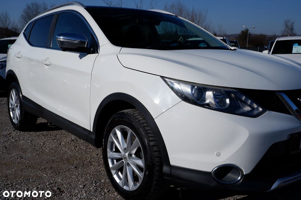 Nissan Qashqai 1.5 dCi N-Connecta - 2
