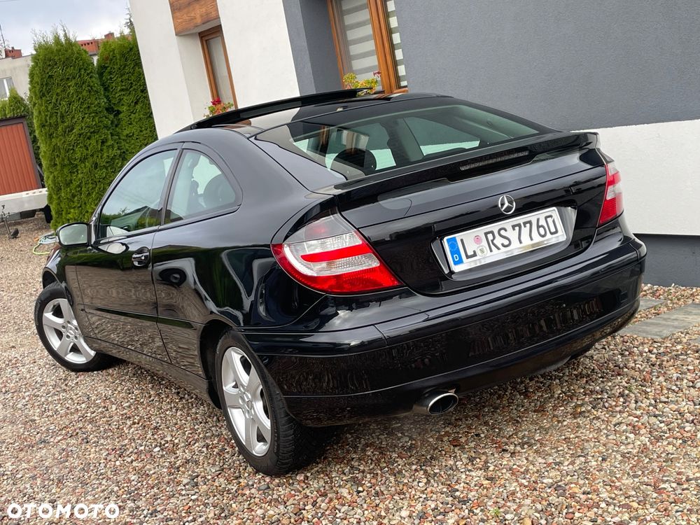 Mercedes-Benz Klasa C 180 Kompressor Sportcoupe - 8