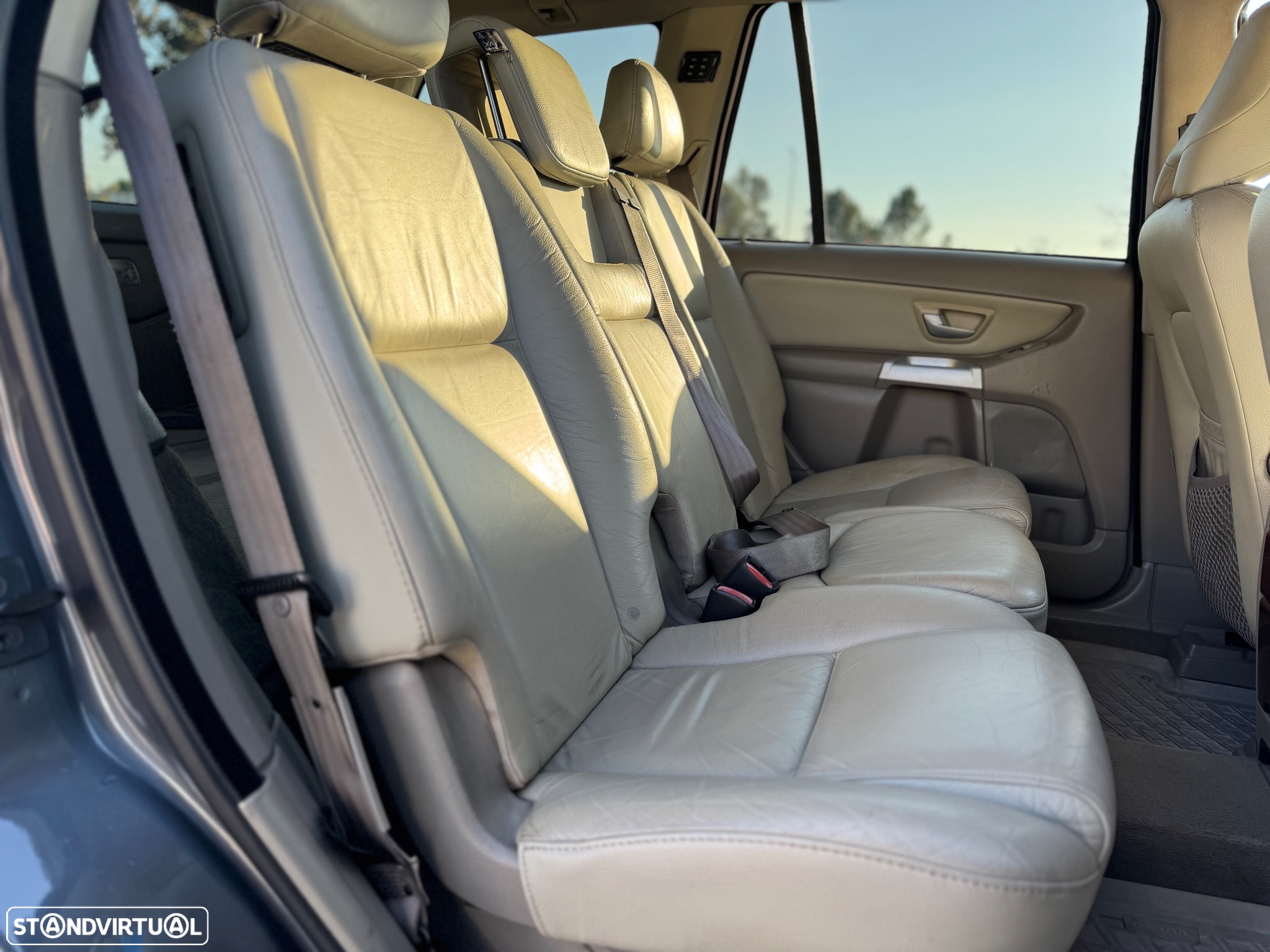 Volvo XC 90 2.4 D5 7L Executive - 13