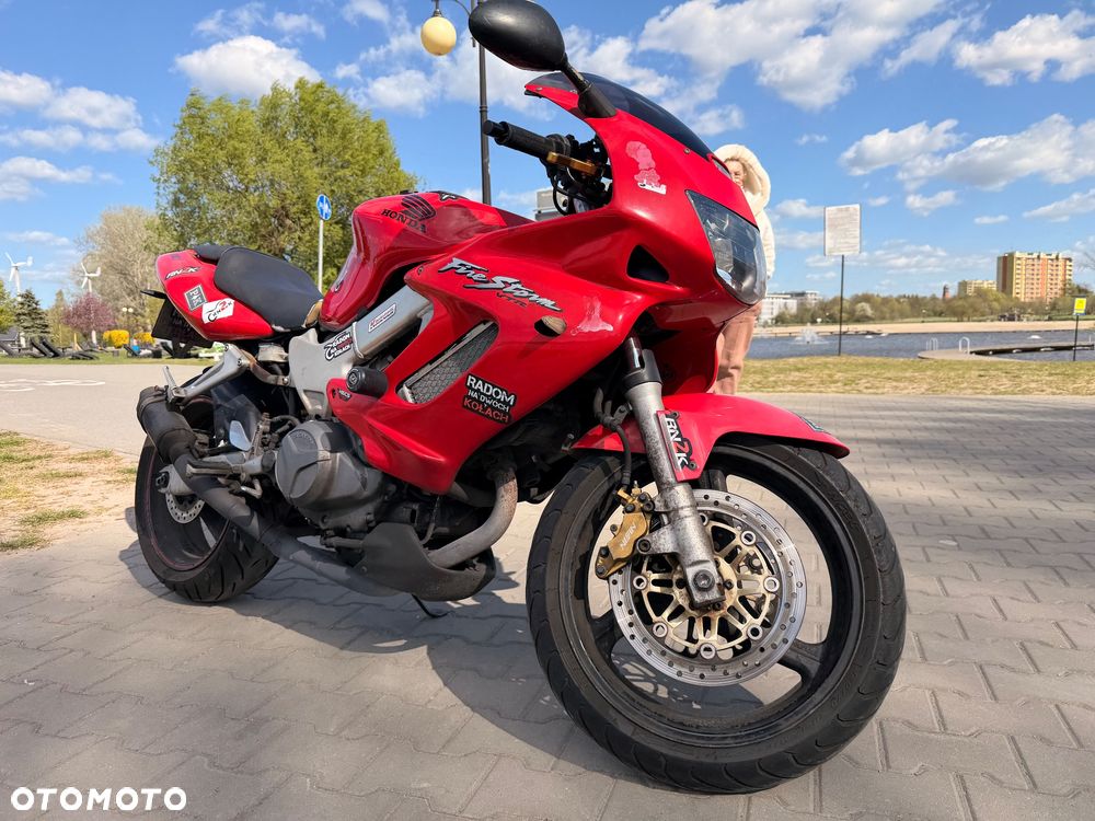 Honda VTR - 28