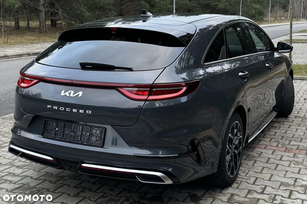 Kia ProCeed 1.5 T-GDI OPF GT LINE - 4