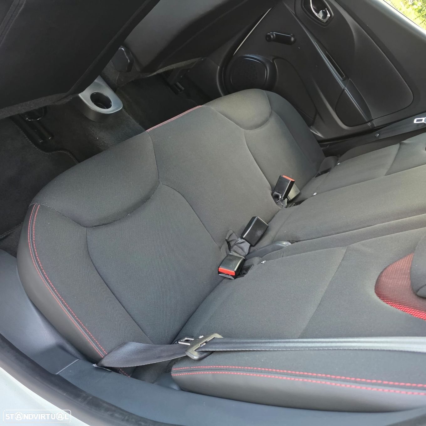 Renault Clio 1.5 dCi Confort - 31