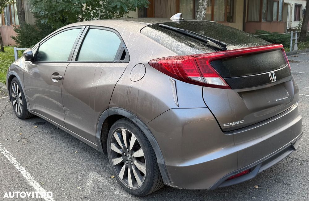Honda Civic 1.8i Sport - 3