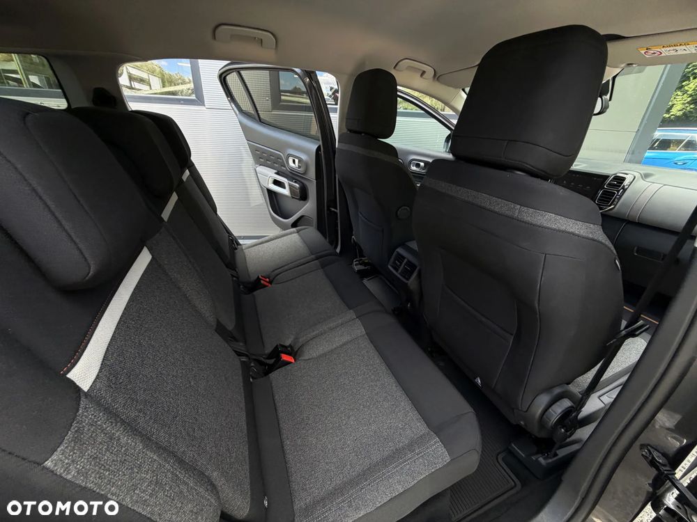 Citroën C5 Aircross 1.6 PureTech Live EAT8 - 17