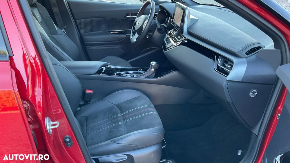 Toyota C-HR 2.0 HSD 184 CP 4x2 CVT GR Sport - 28