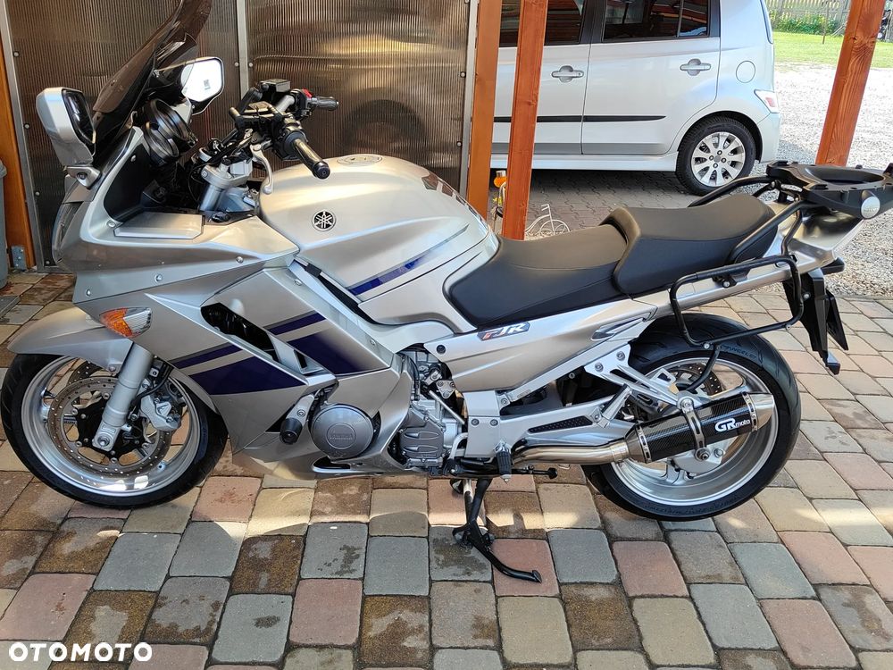 Yamaha FJR - 18