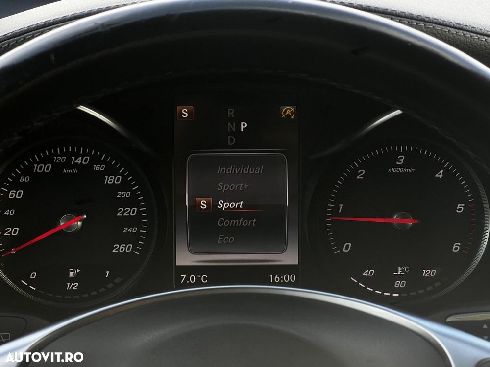 Mercedes-Benz GLC - 23