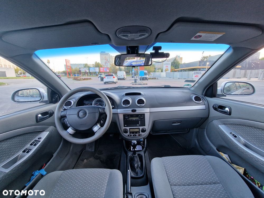 Chevrolet Lacetti - 5