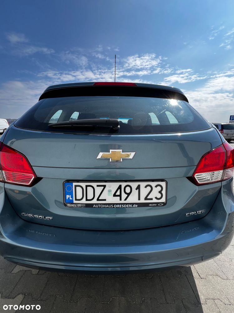 Chevrolet Cruze 1.6 LS - 6