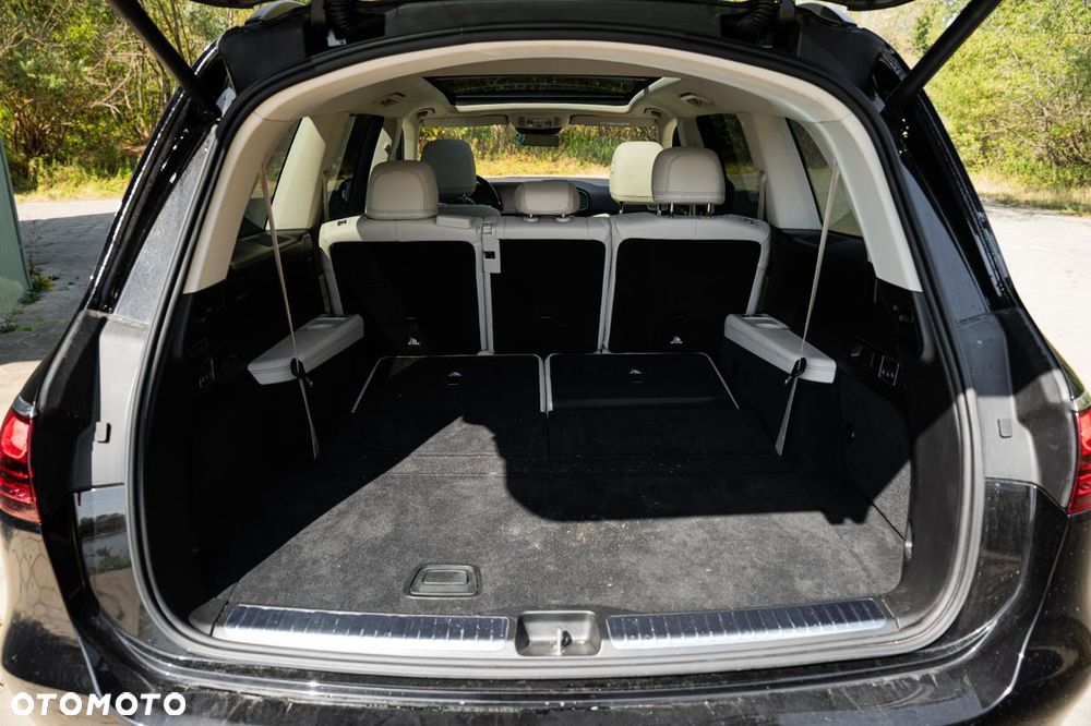 Mercedes-Benz Gls 2024 photo 5