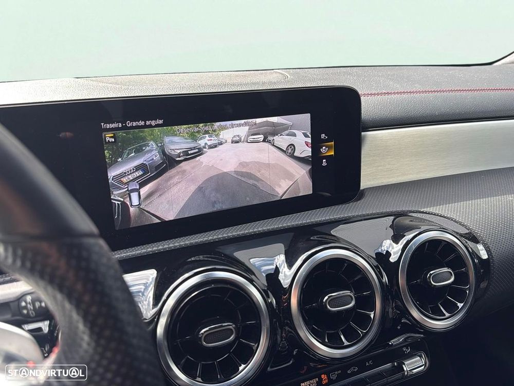 Mercedes-Benz CLA 180 d Shooting Brake AMG Line Aut. - 12