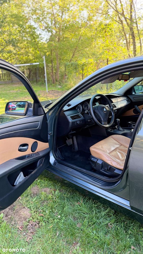 BMW Seria 5 - 11