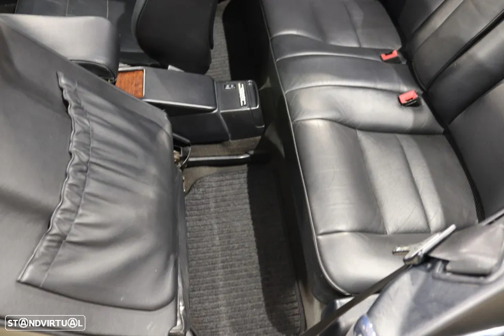Mercedes-Benz E 220 - 20