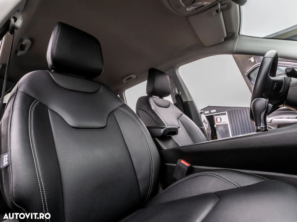 Jeep Compass 1.3T 4xe AT6 PHEV Summit - 5