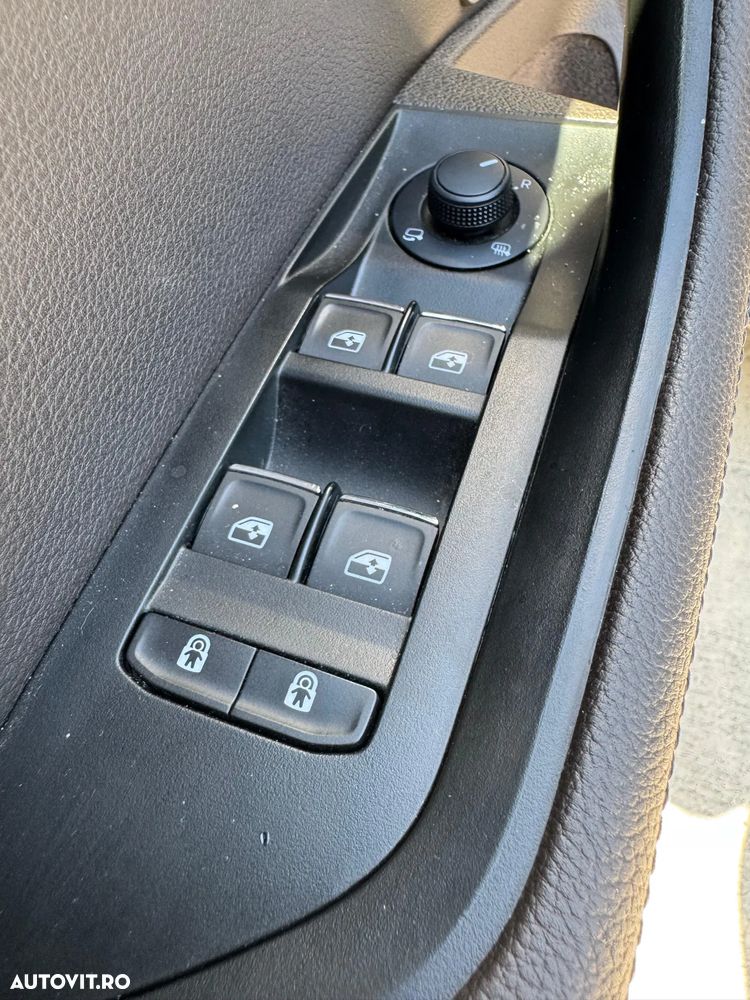 Skoda Superb 2.0 TDI 4X4 DSG Laurin & Klement - 25