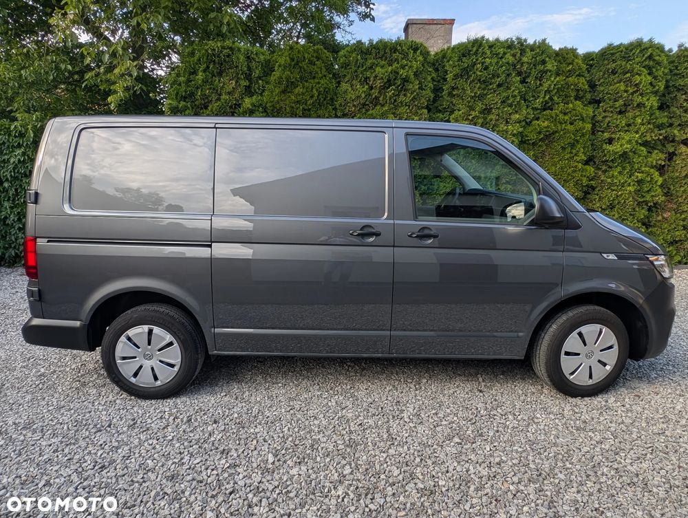 Volkswagen Transporter - 8