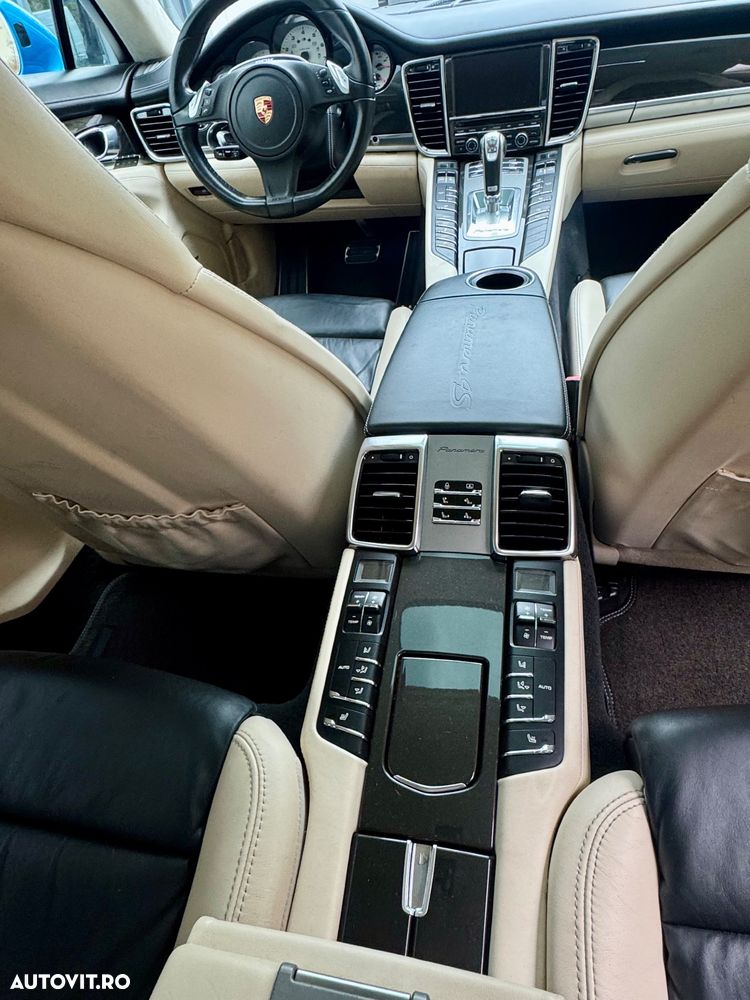Porsche Panamera 3.0 PDK 4S Executive - 25