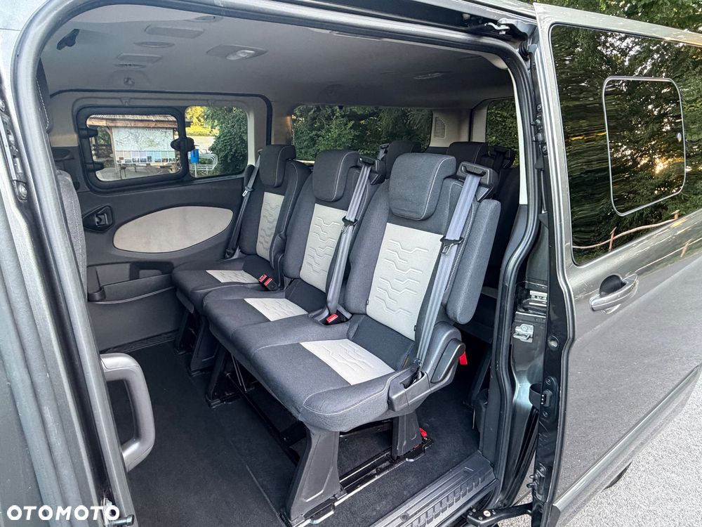 Ford Tourneo Custom 2.0 TDCi L2 Titanium - 28