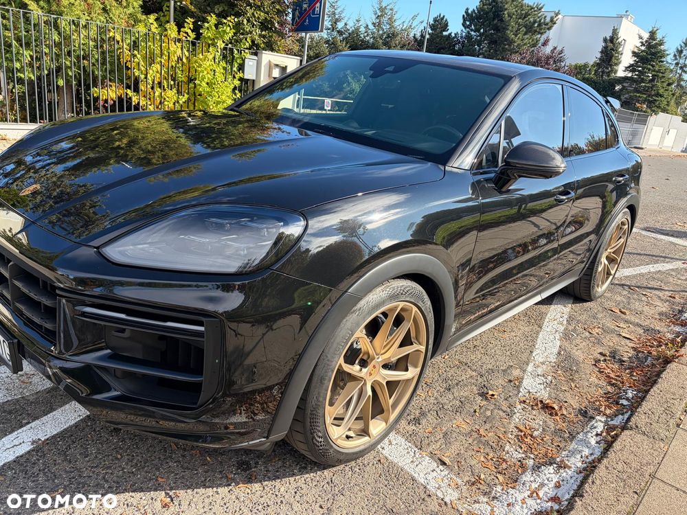 Porsche Cayenne 2024 photo 2