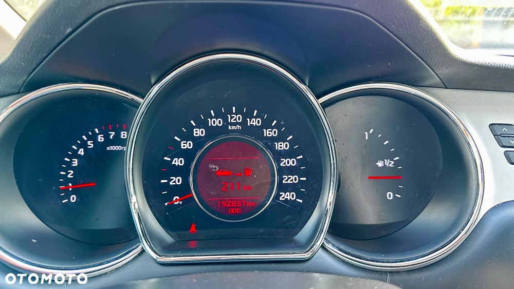 Kia Ceed 1.6 GDI ISG Platinum Edition - 21