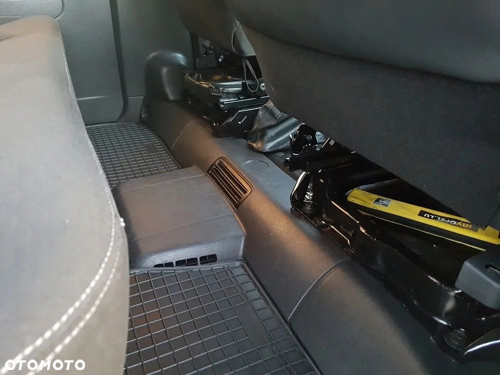 Opel Vivaro 1.6 D (CDTI) L2H1 - 19