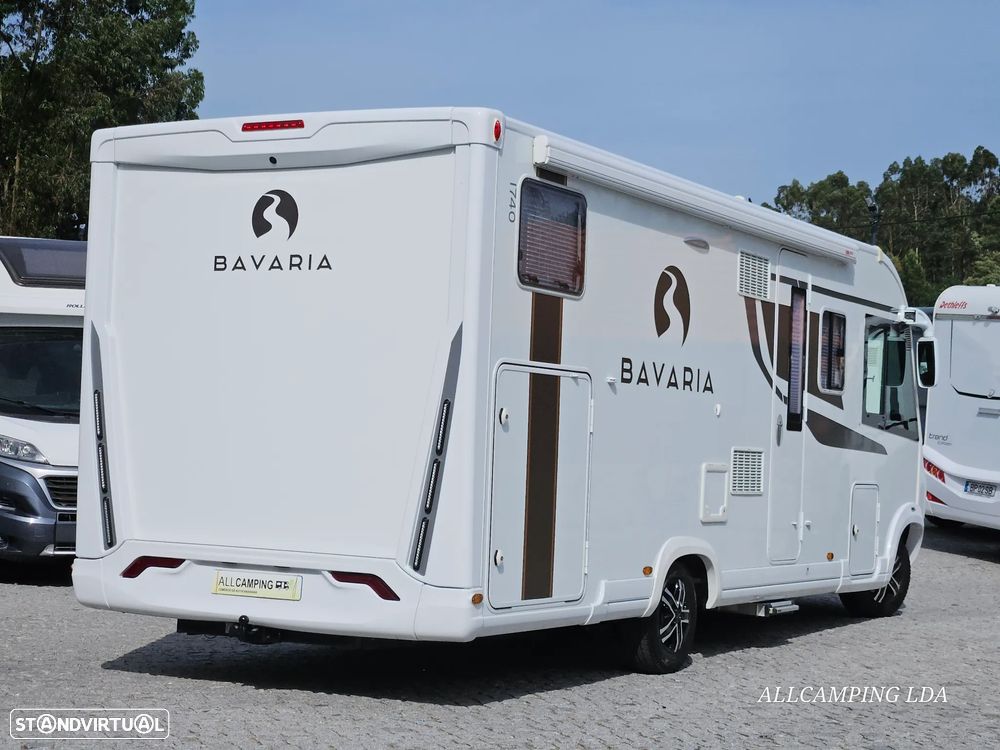 Bavaria Class I 740 CAMAS GÉMEAS - 7
