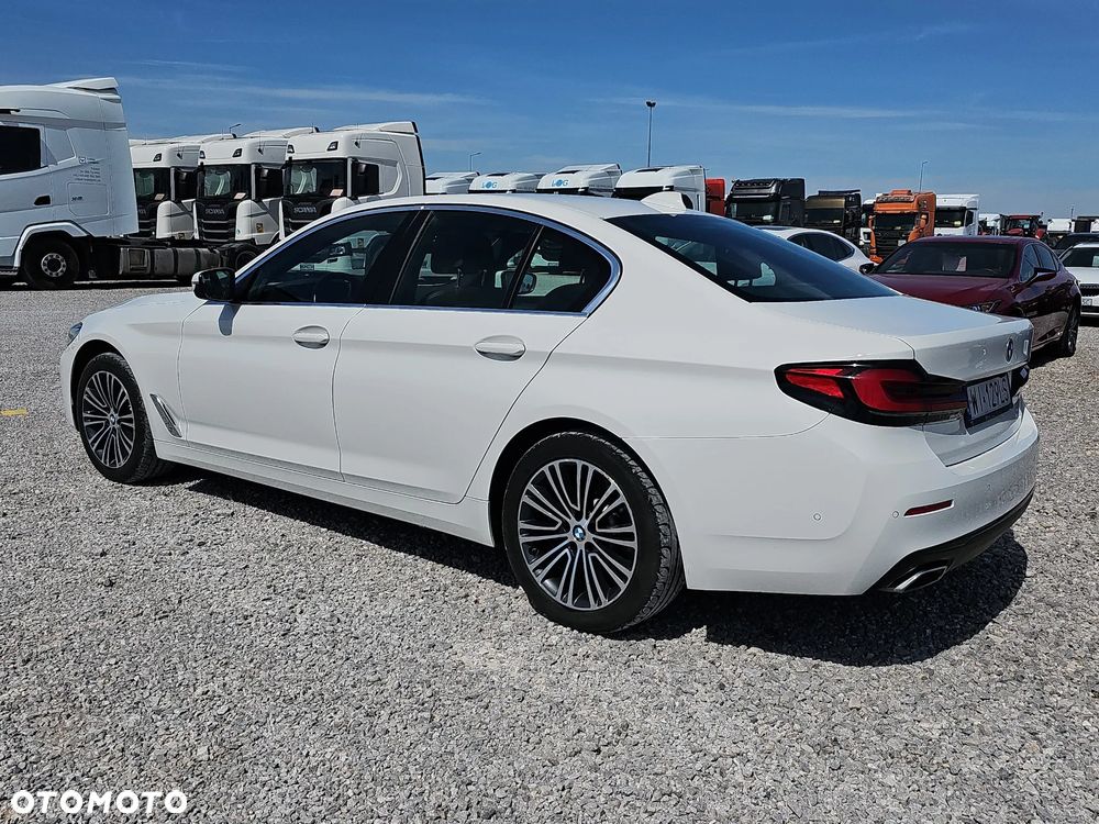 BMW Seria 5 518d mHEV Luxury Line - 7