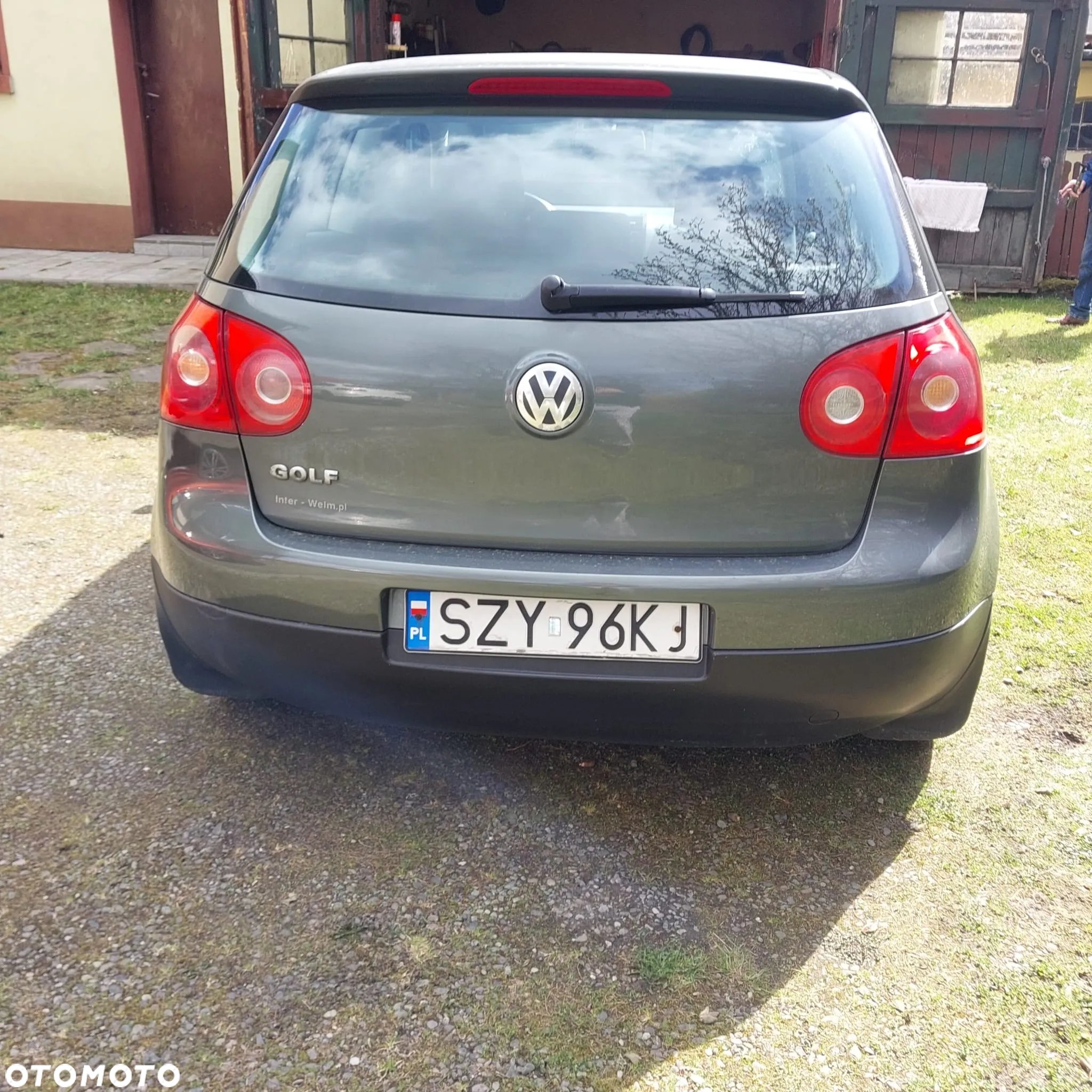 Volkswagen Golf - 2