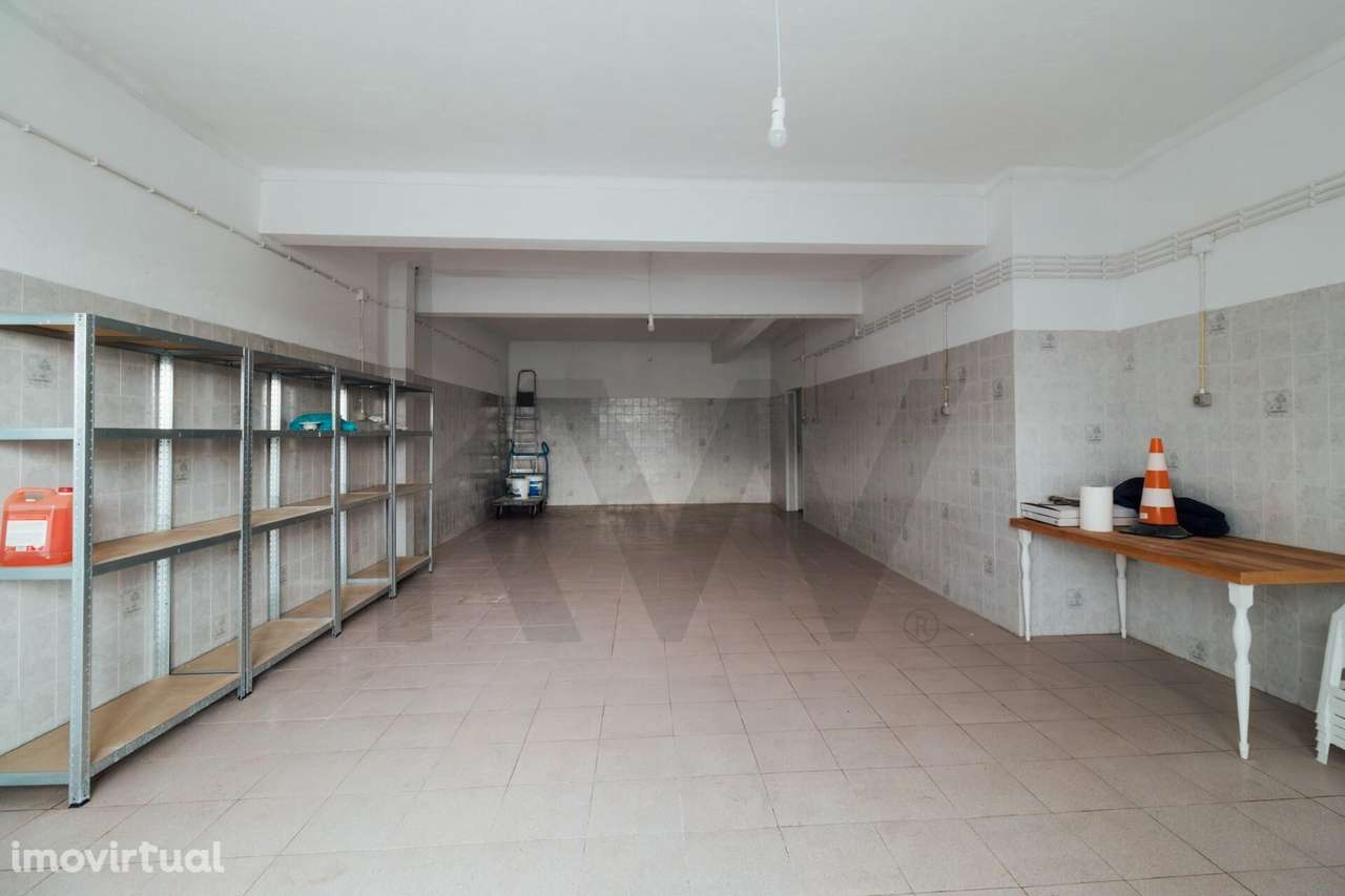 Loja à venda na Brandoa - Grande imagem: 3/13