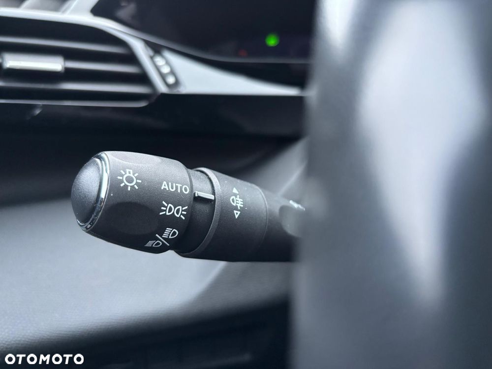 Peugeot 308 1.2 PureTech Active Pack S&S - 33