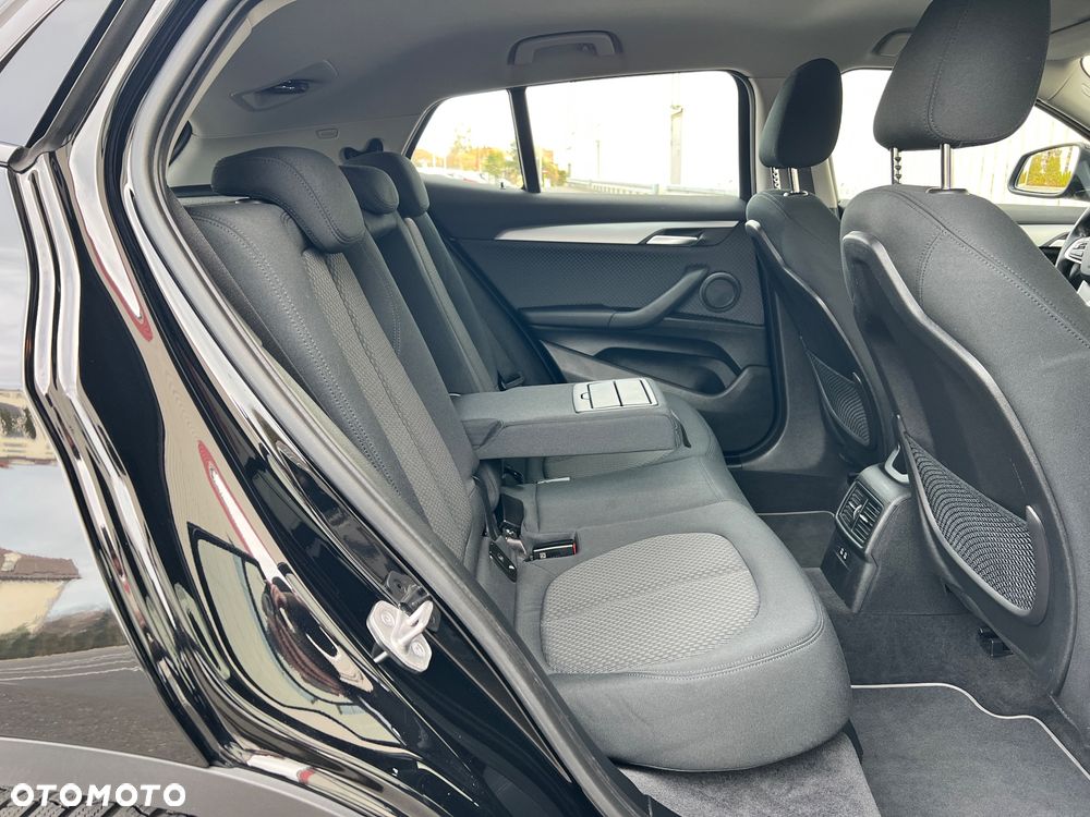 BMW X2 sDrive18i Advantage - 17