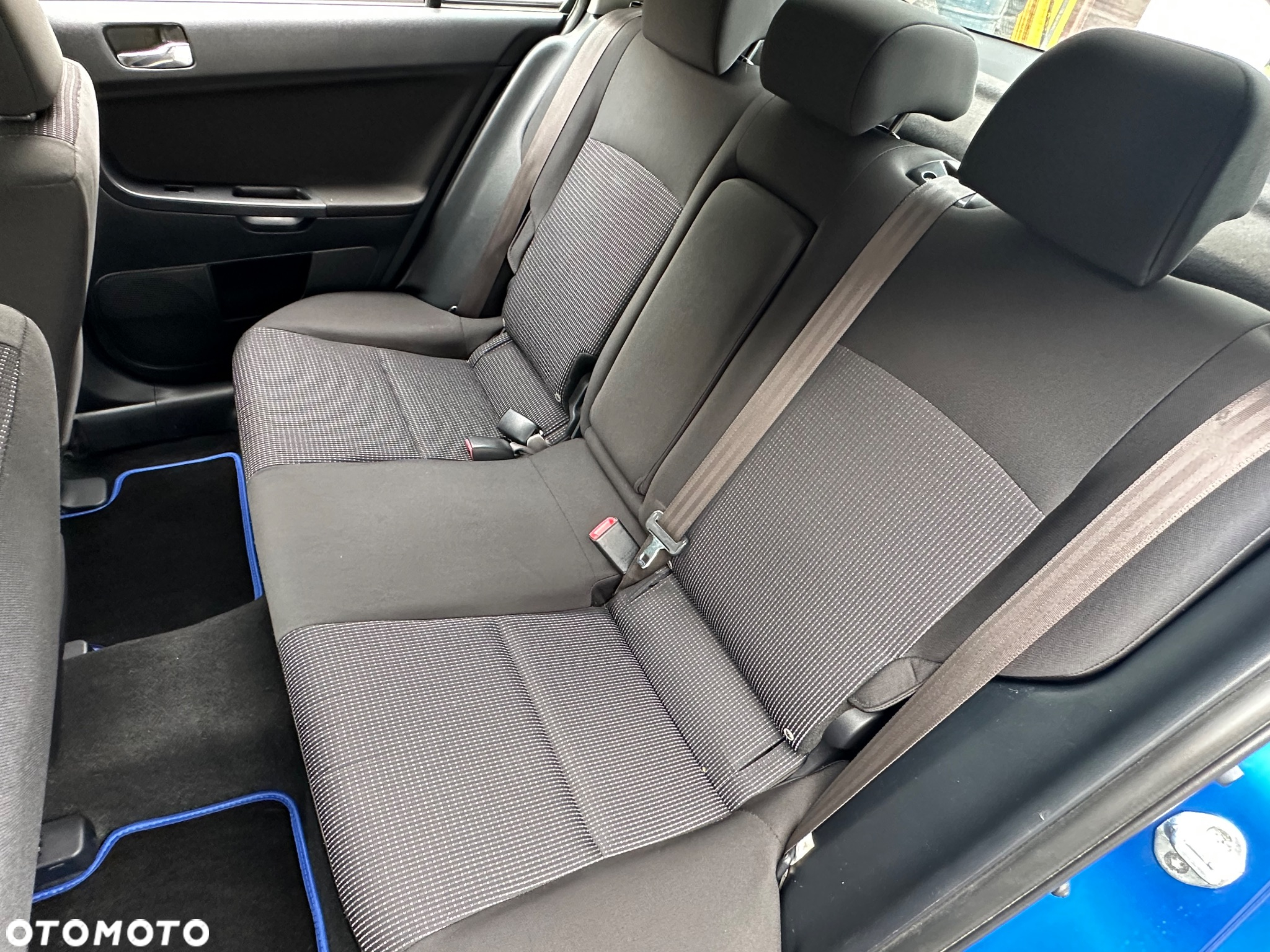 Mitsubishi Lancer 1.8 Intense - 15