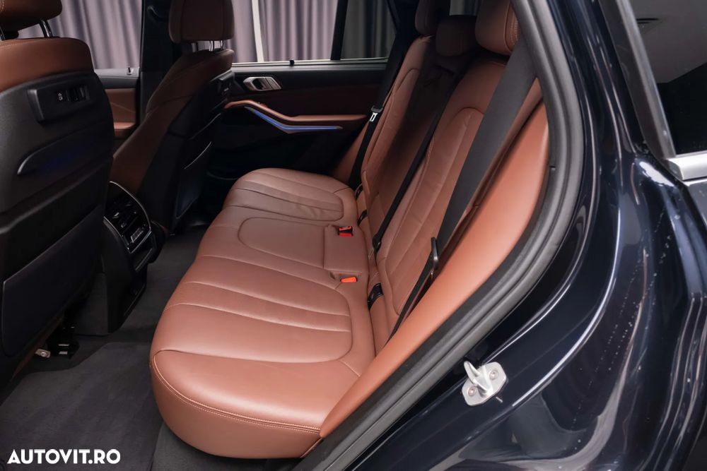 BMW X5 M M50d - 31